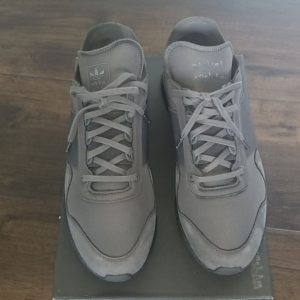 Adidas Boost Daniel Arsham